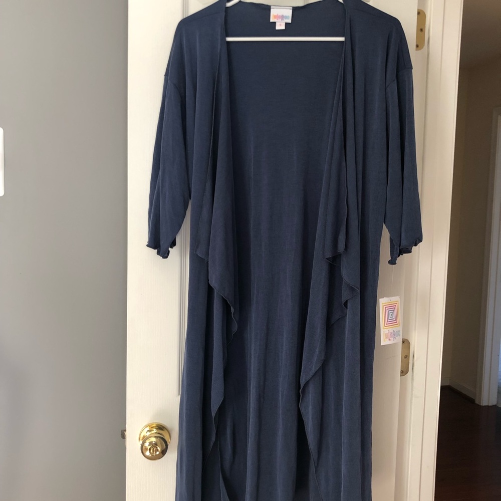 Lularoe Shirley kimono - Picture 2 of 4